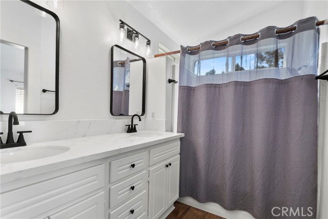 MLS #OC25176132 image #20