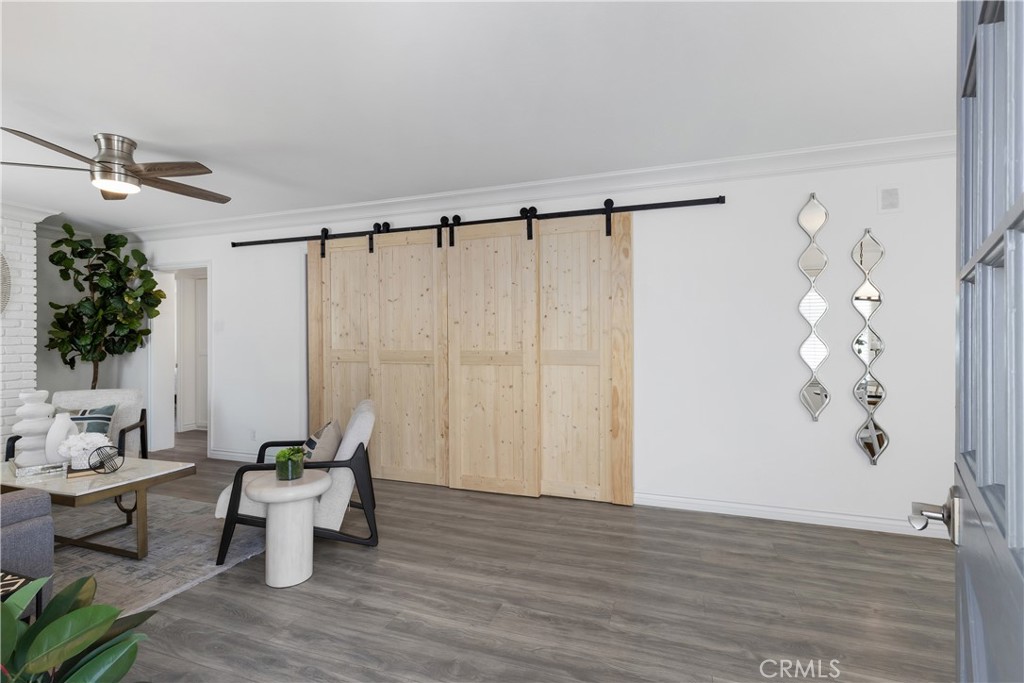 MLS #OC25176182 image #15