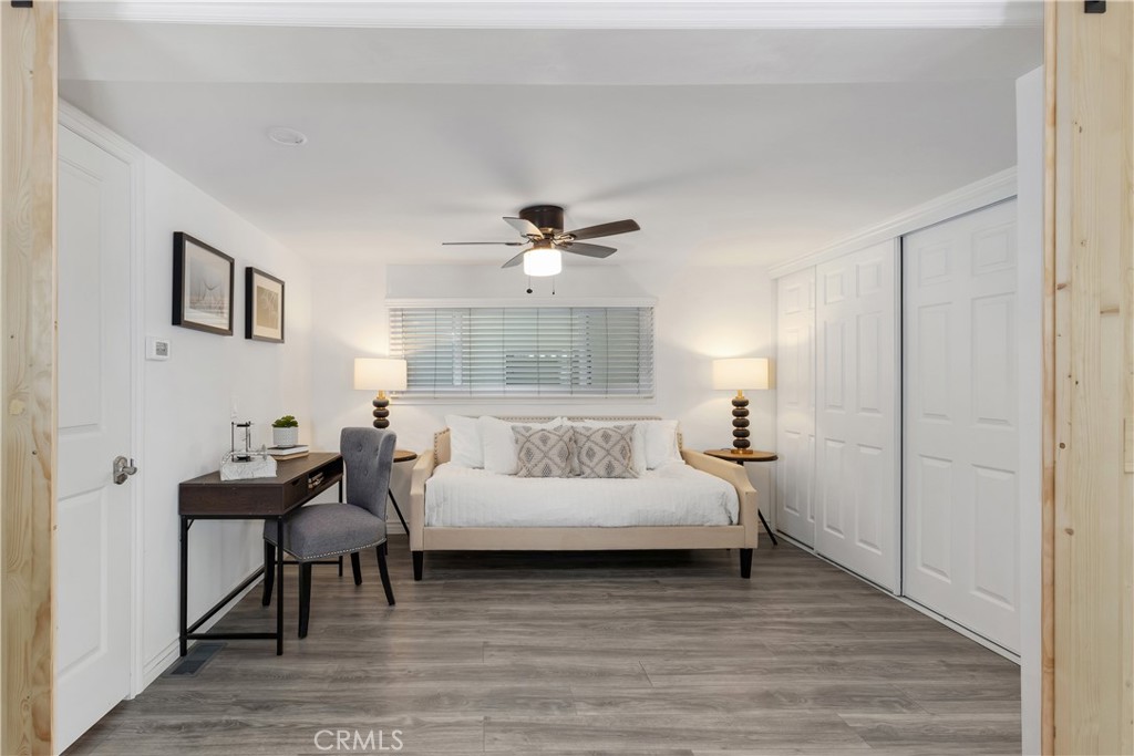 MLS #OC25176182 image #24