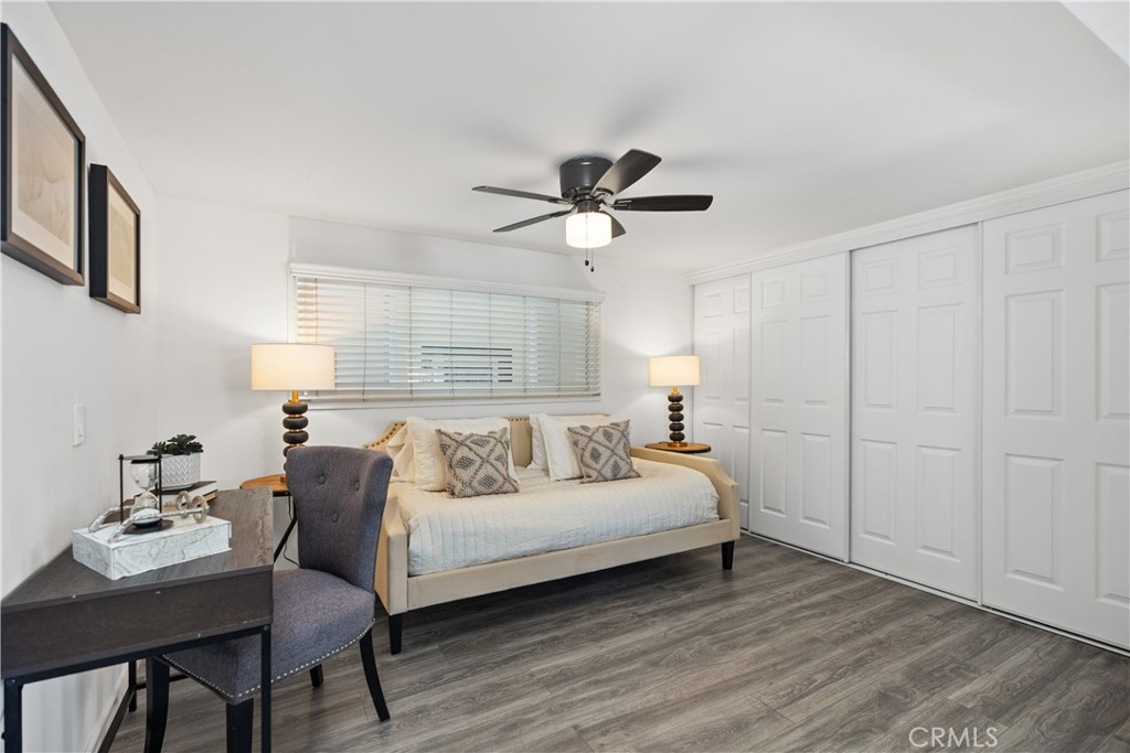 MLS #OC25176182 image #27