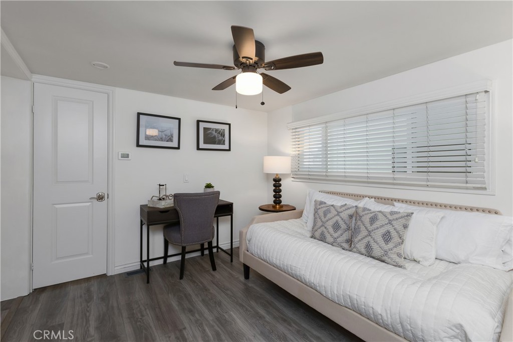 MLS #OC25176182 image #28