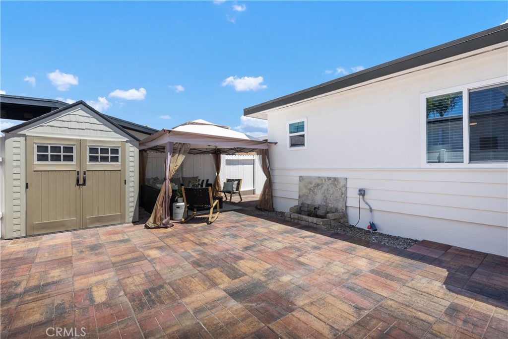 MLS #OC25176182 image #5