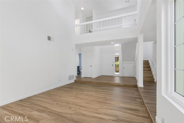 MLS #OC25176237 image #10