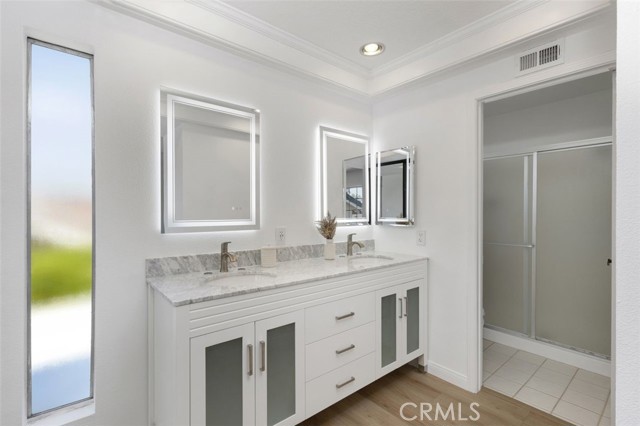 MLS #OC25176237 image #19