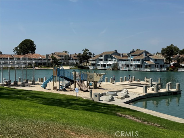 MLS #OC25176237 image #29