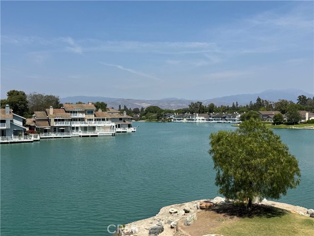 MLS #OC25176237 image #31