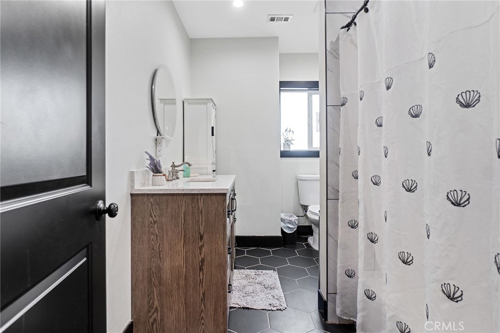 MLS #OC25176241 image #13