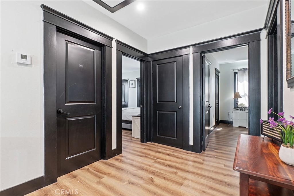 MLS #OC25176241 image #24