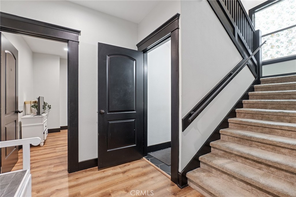 MLS #OC25176241 image #30