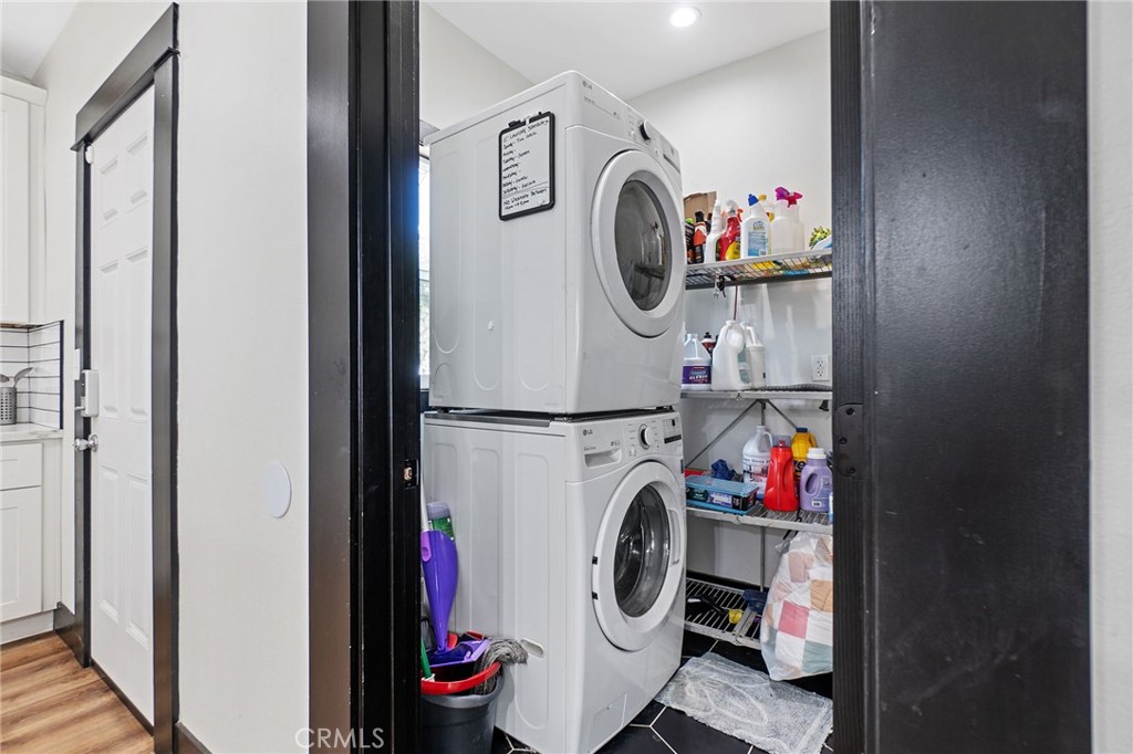 MLS #OC25176241 image #31