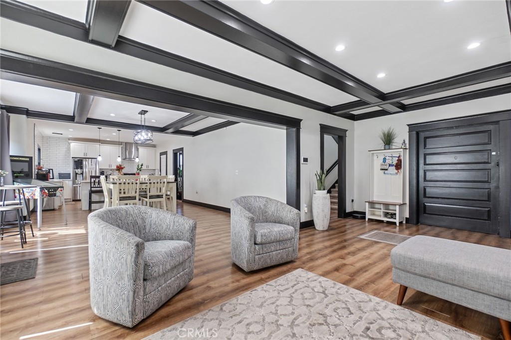 MLS #OC25176241 image #4