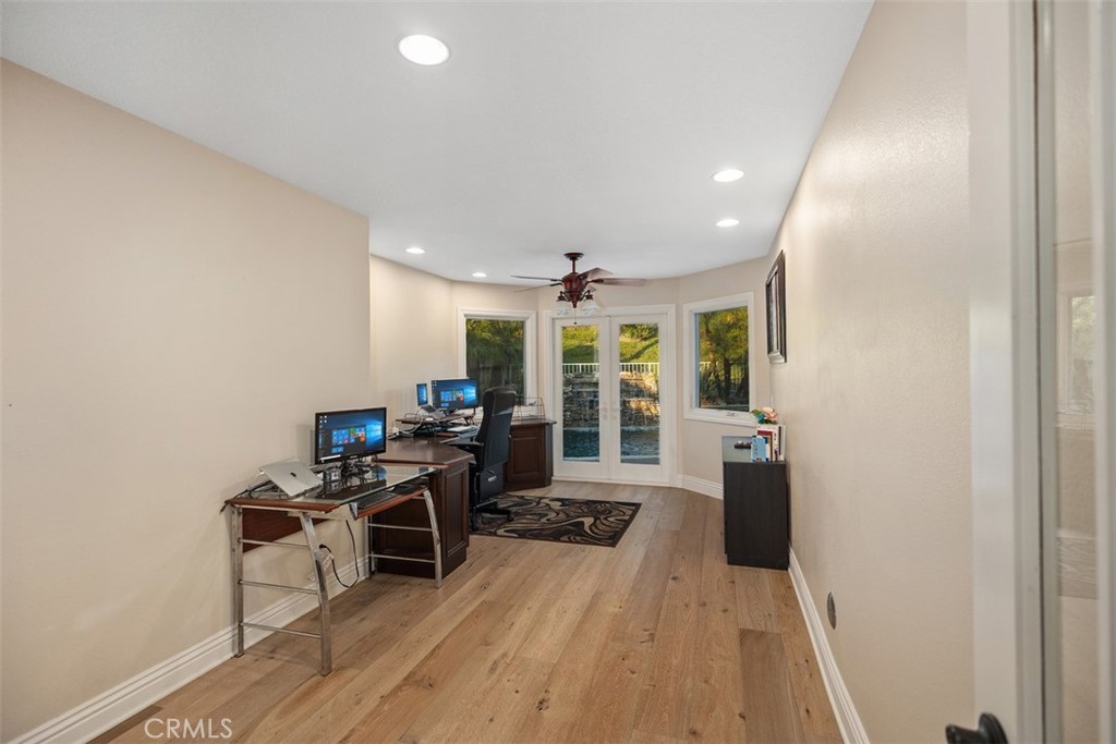 MLS #OC25176261 image #20