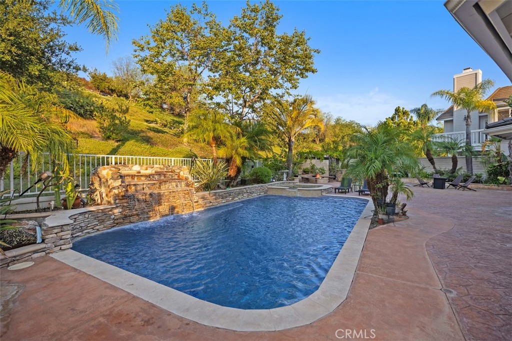 MLS #OC25176261 image #31