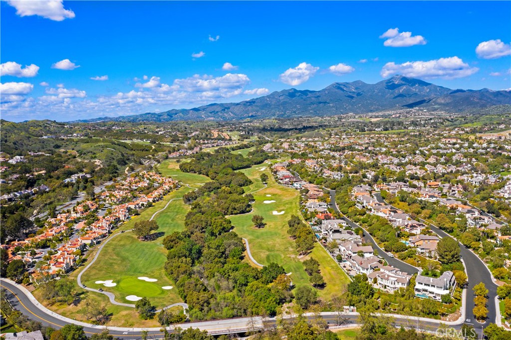 MLS #OC25176261 image #49