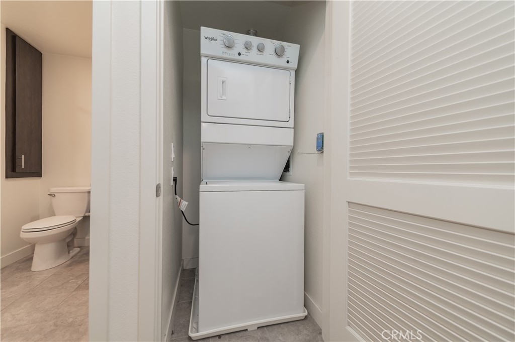 MLS #OC25176441 image #10