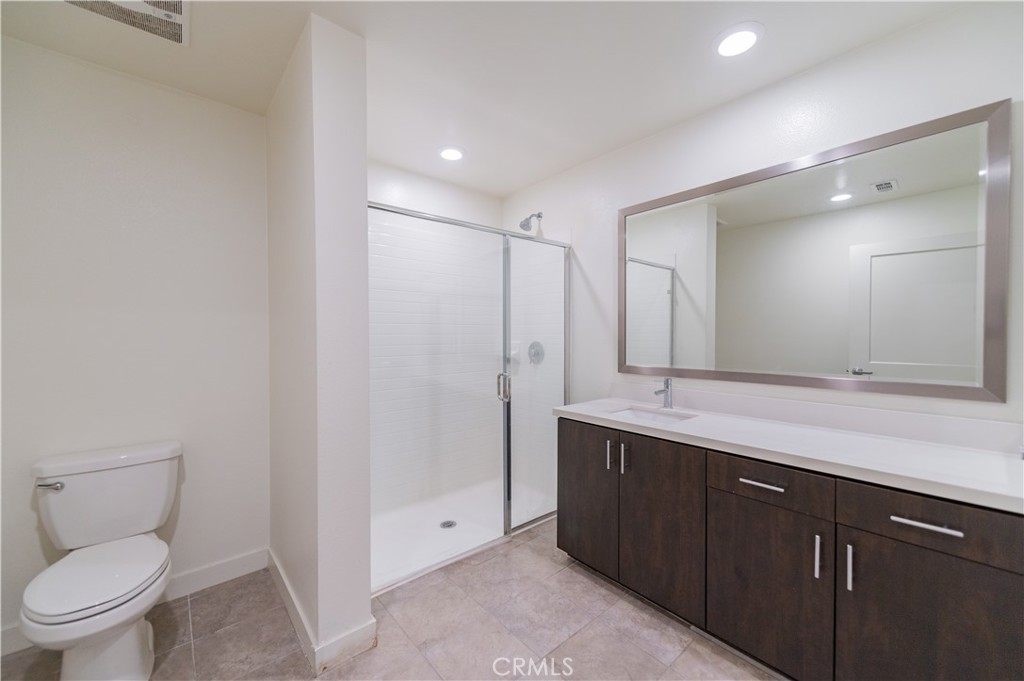 MLS #OC25176441 image #22