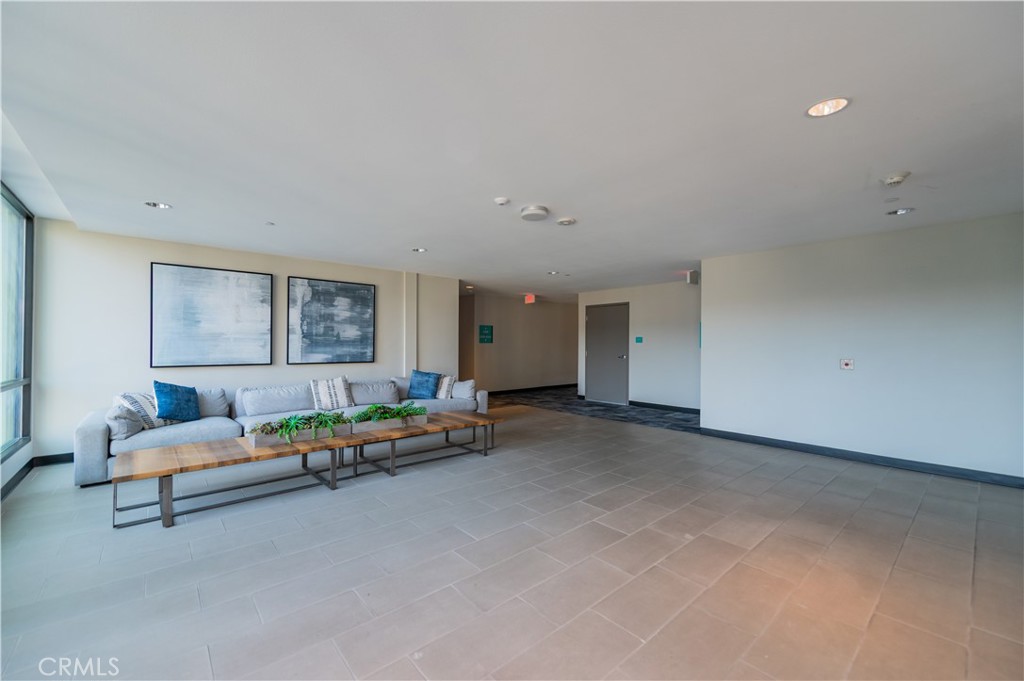 MLS #OC25176441 image #26