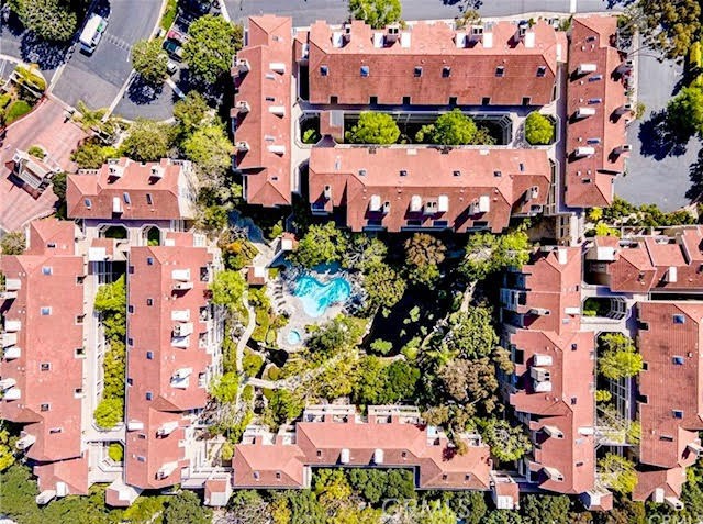 MLS #OC25176542 image #3