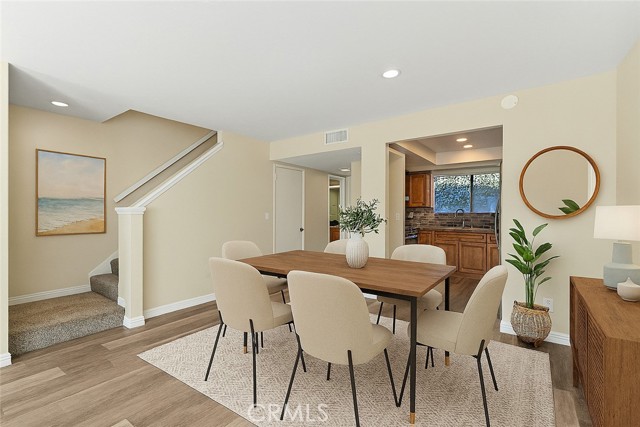 MLS #OC25176583 image #3