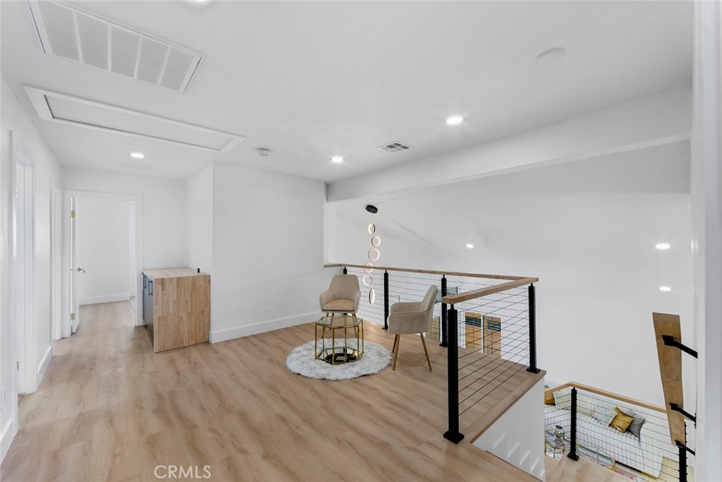 MLS #OC25176637 image #19