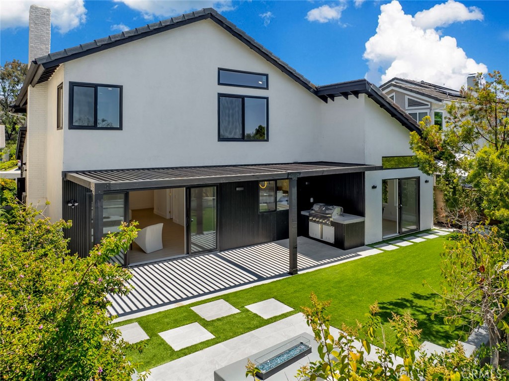 MLS #OC25176637 image #3