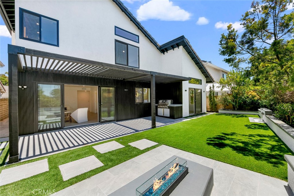 MLS #OC25176637 image #31