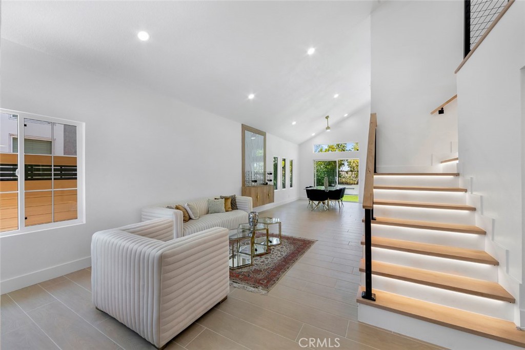 MLS #OC25176637 image #7