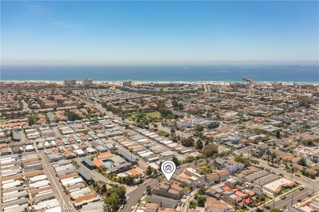 MLS #OC25176688 image #1