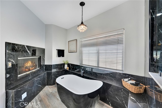 MLS #OC25176688 image #33