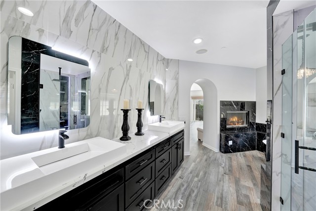 MLS #OC25176688 image #36