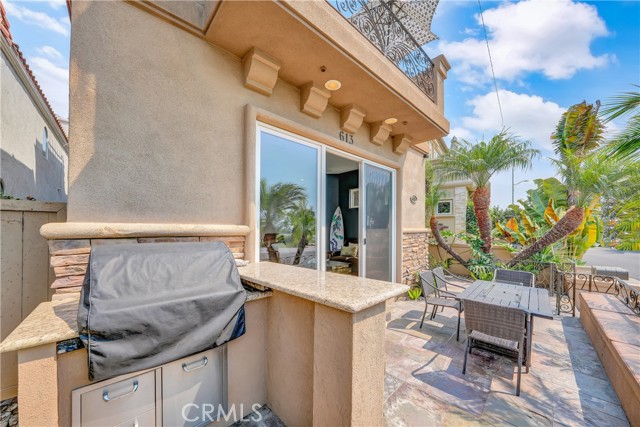 MLS #OC25176688 image #6