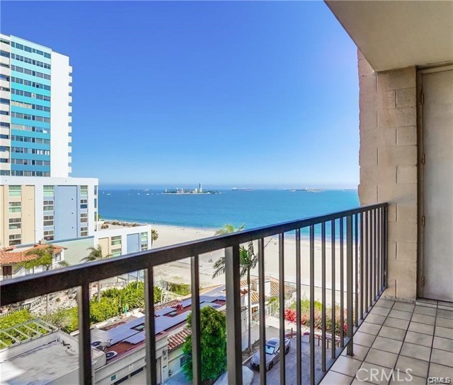 MLS #OC25176726 image #28