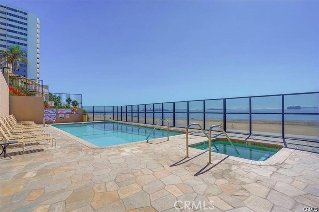 MLS #OC25176726 image #4