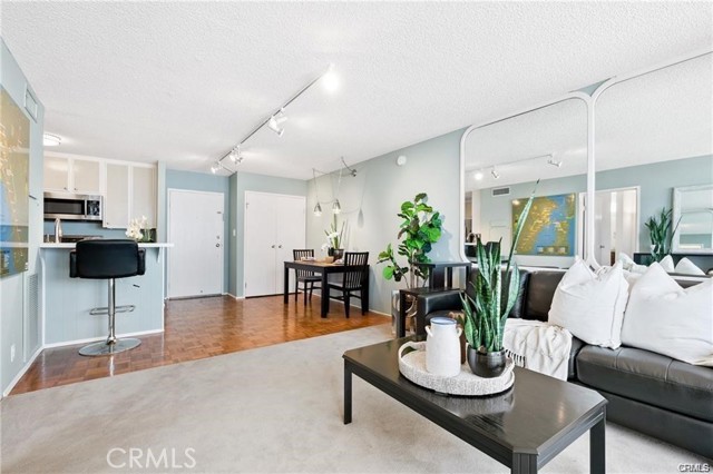MLS #OC25176726 image #8