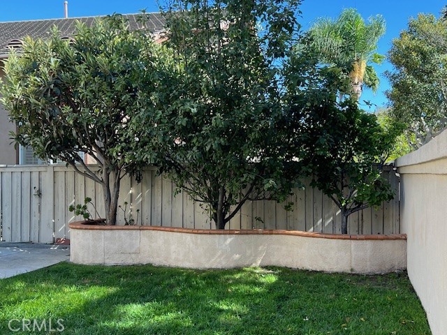 MLS #OC25176747 image #31