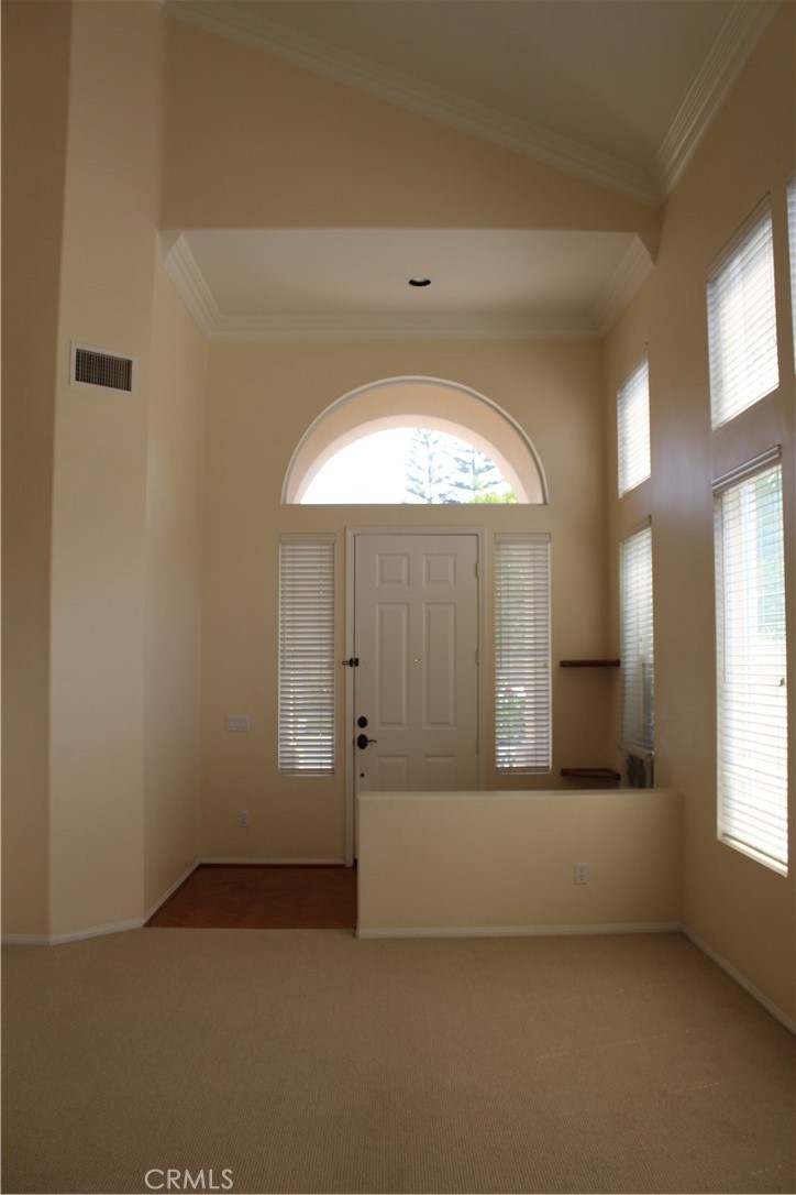 MLS #OC25176747 image #4