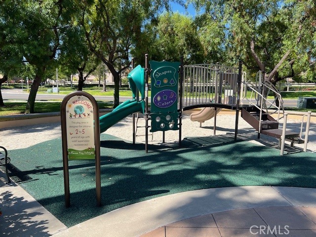 MLS #OC25176747 image #40