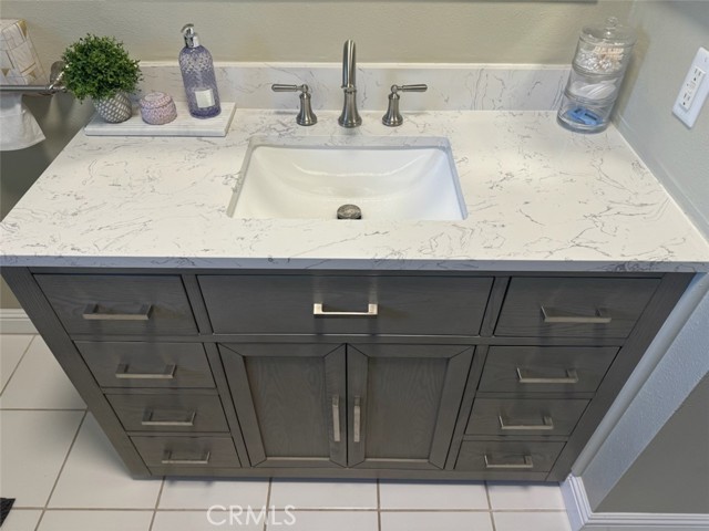 MLS #OC25176771 image #15
