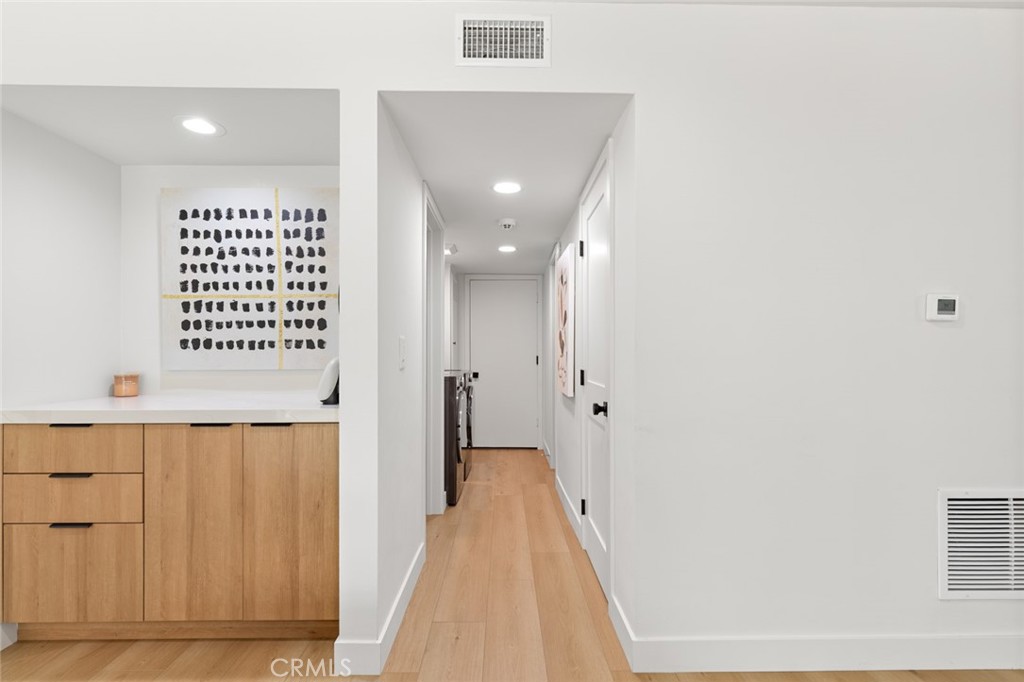 MLS #OC25176784 image #10