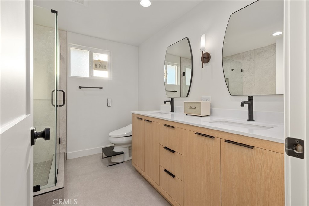 MLS #OC25176784 image #14