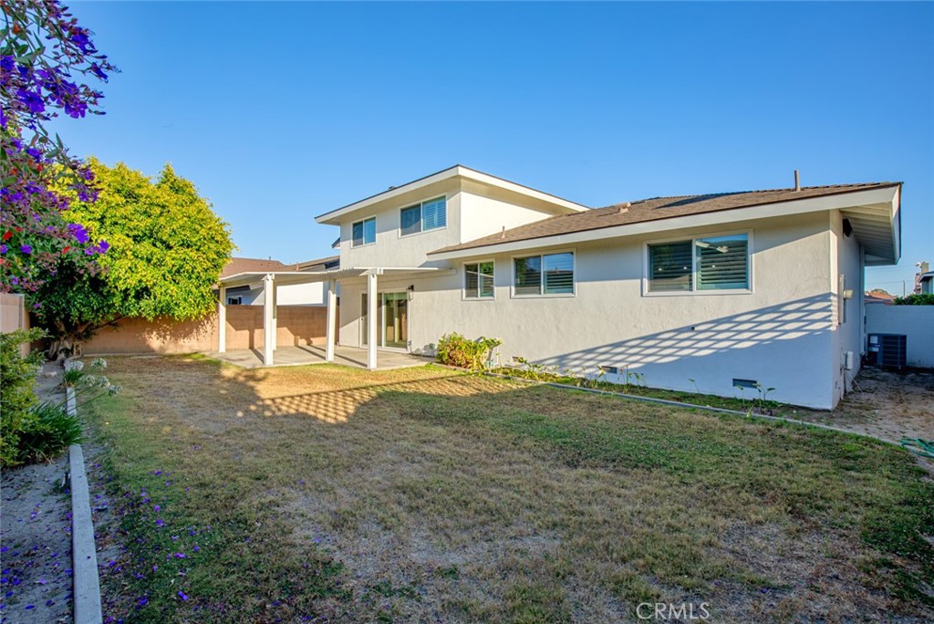 MLS #OC25176784 image #22