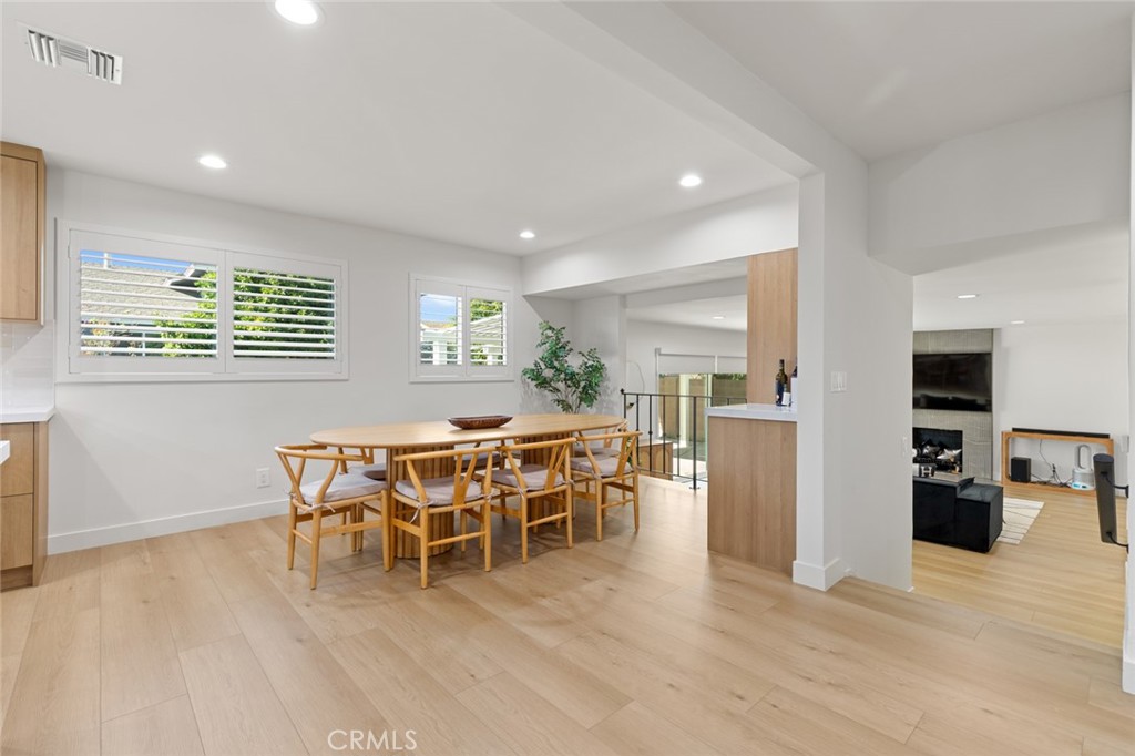 MLS #OC25176784 image #6