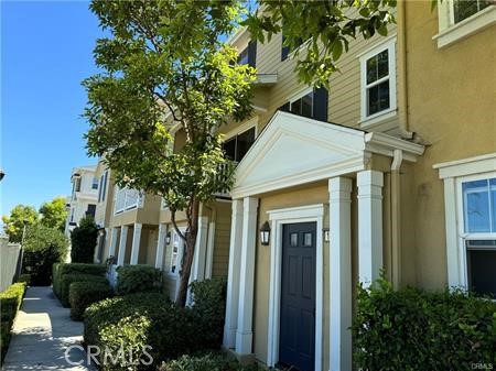 MLS #OC25176791 image #0