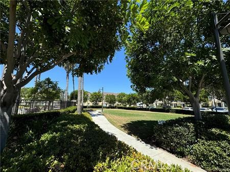 MLS #OC25176791 image #6