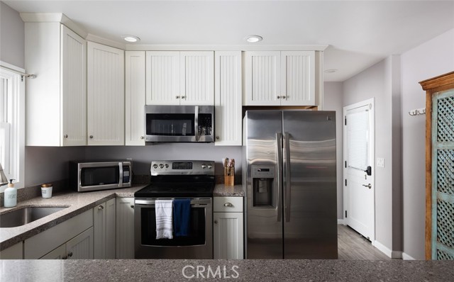 MLS #OC25176841 image #8