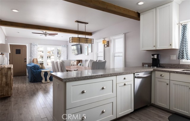 MLS #OC25176841 image #9