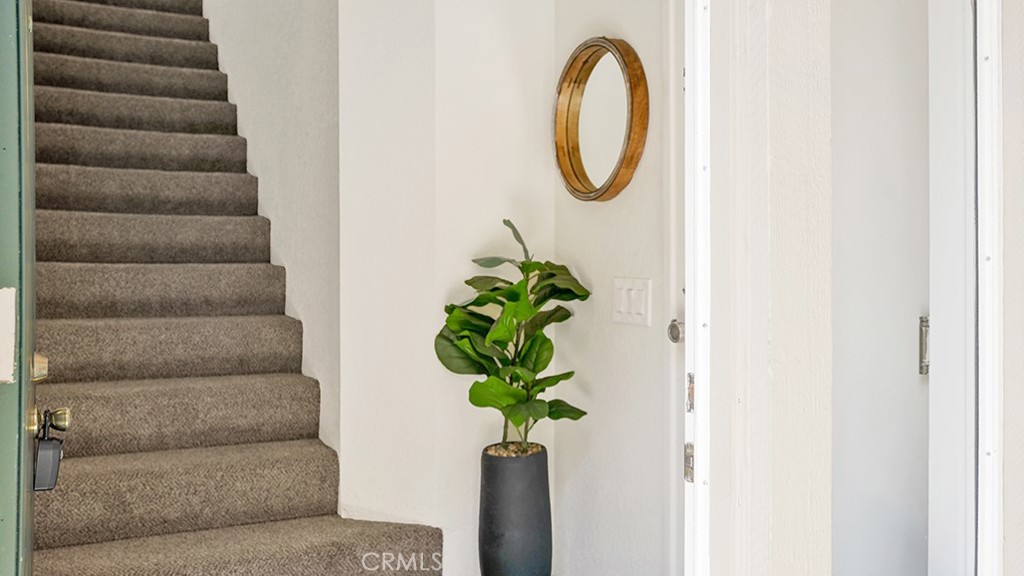 MLS #OC25176886 image #22