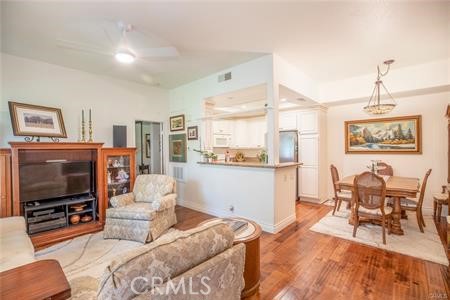 MLS #OC25177005 image #14