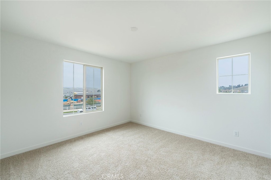 MLS #OC25177085 image #23