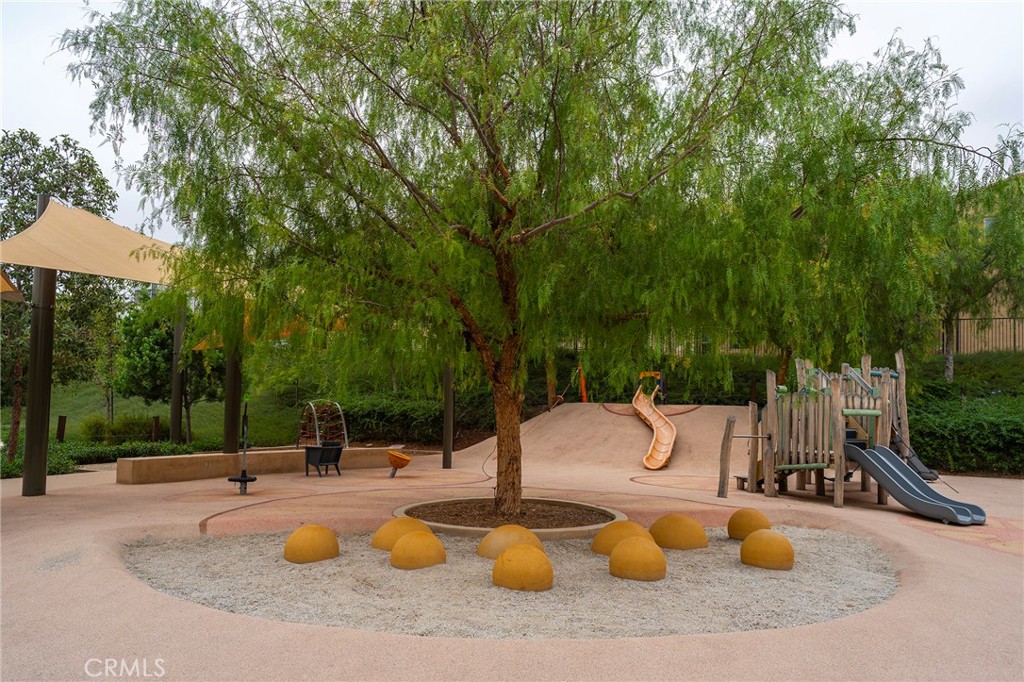 MLS #OC25177085 image #46